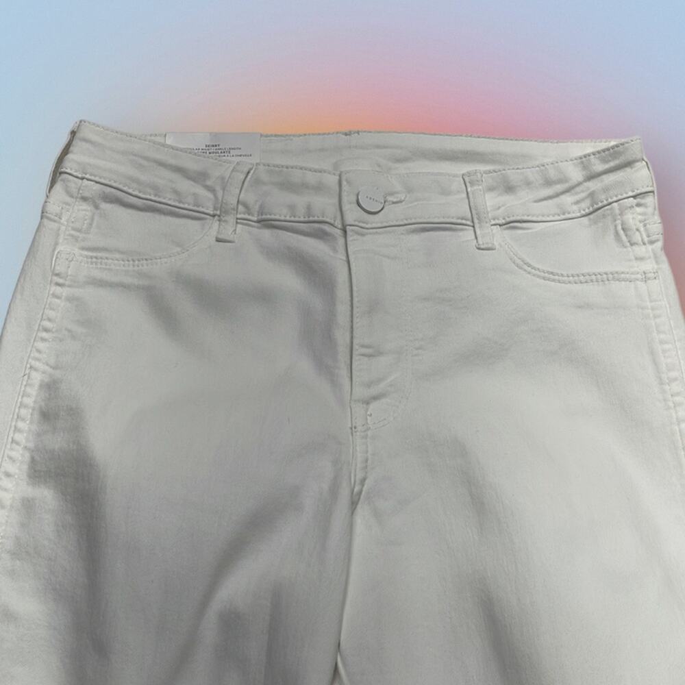 H&M Women’s 4 White Skinny Ankle Jeans